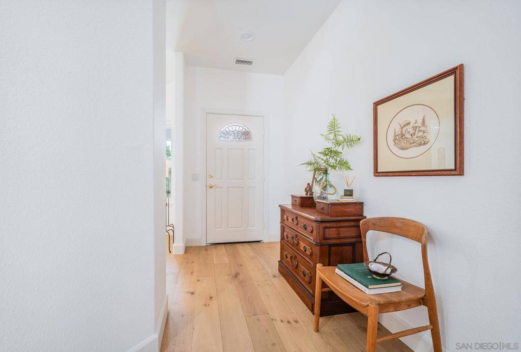 Fallbrook, CA 92028,413 Beavercreek Ln