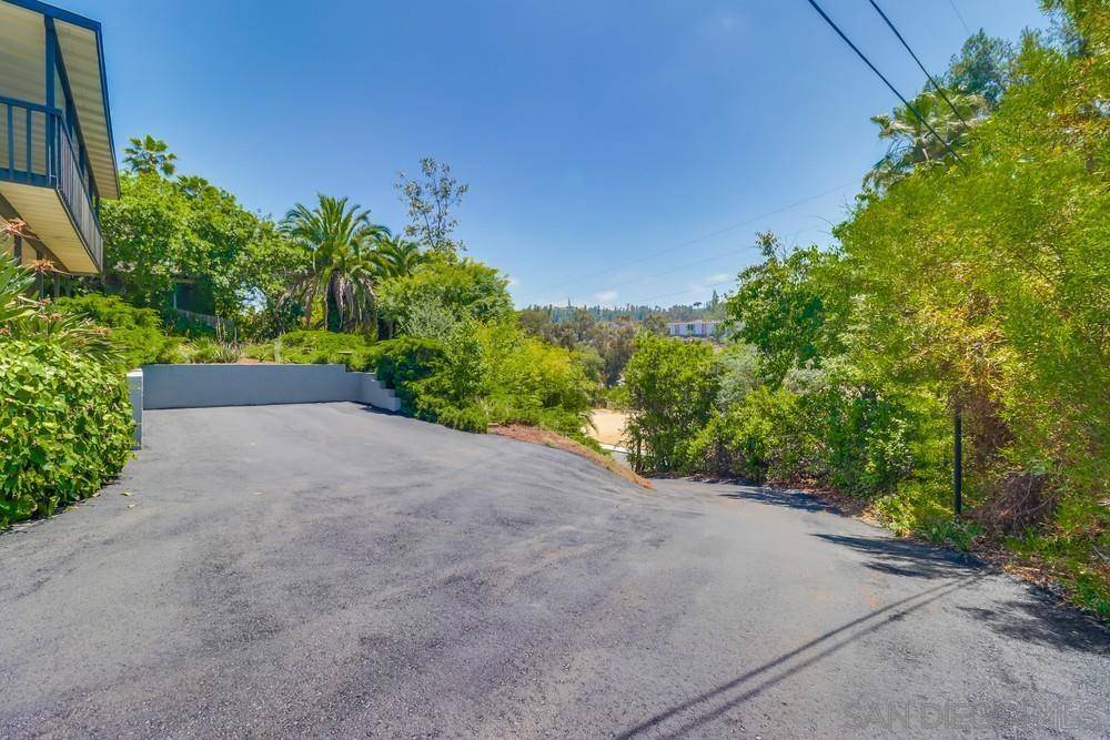 La Mesa, CA 91941,4443 4th Street