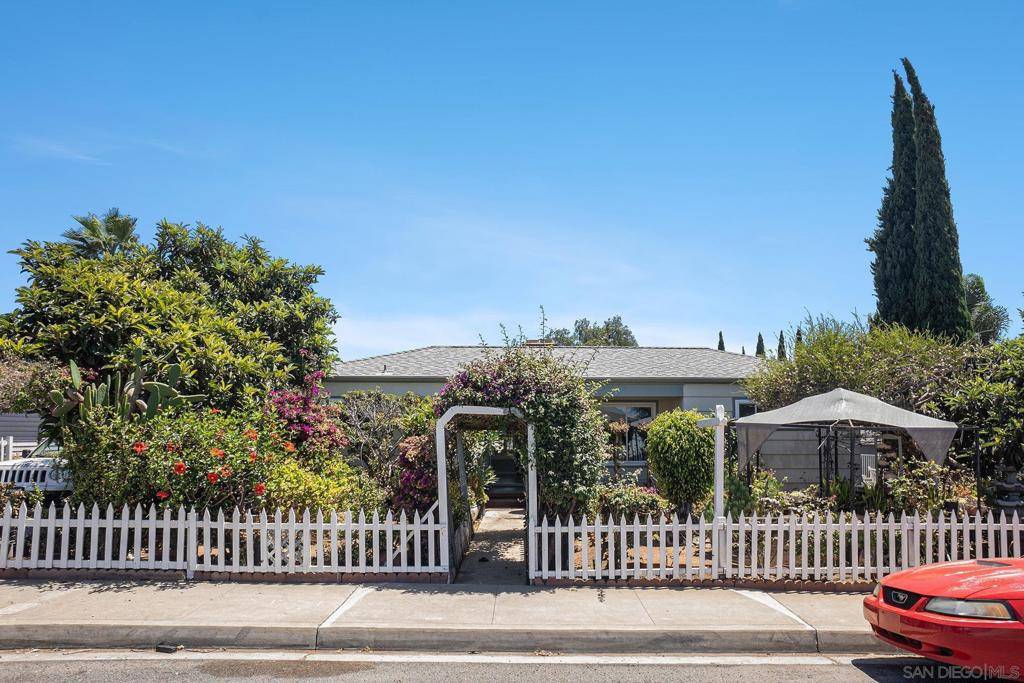 Chula Vista, CA 91910,74 E St