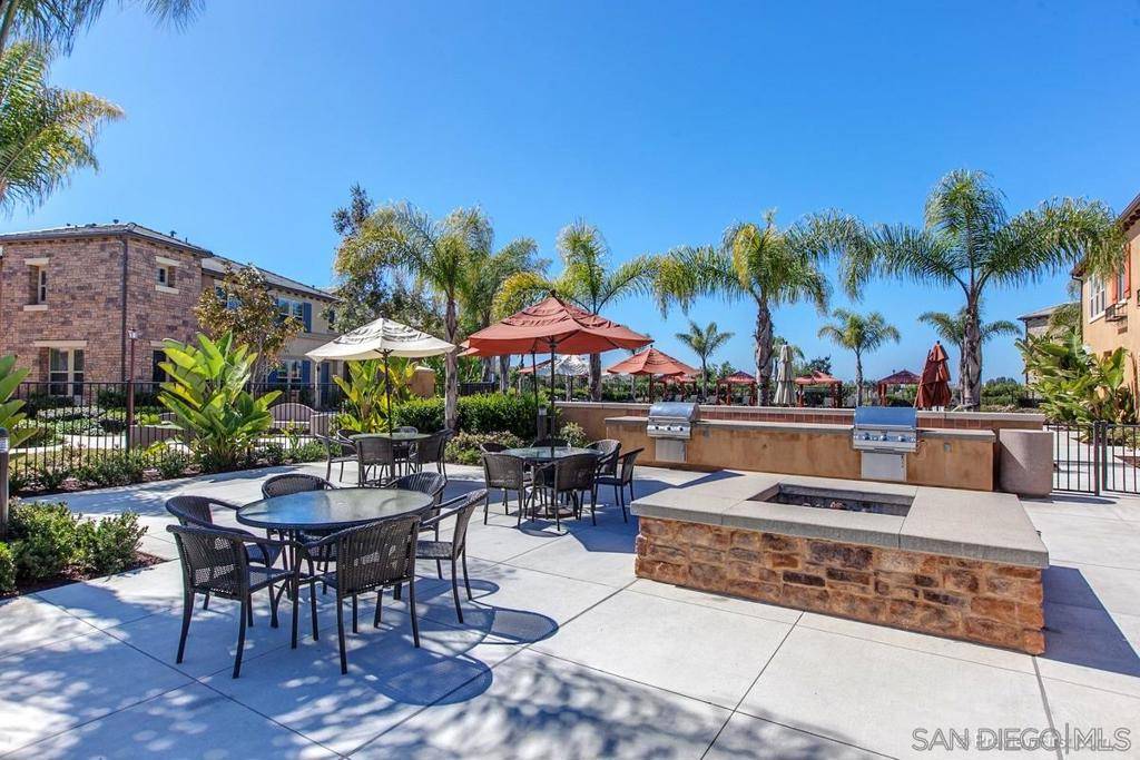San Diego, CA 92130,10637 Golden Willow Tr