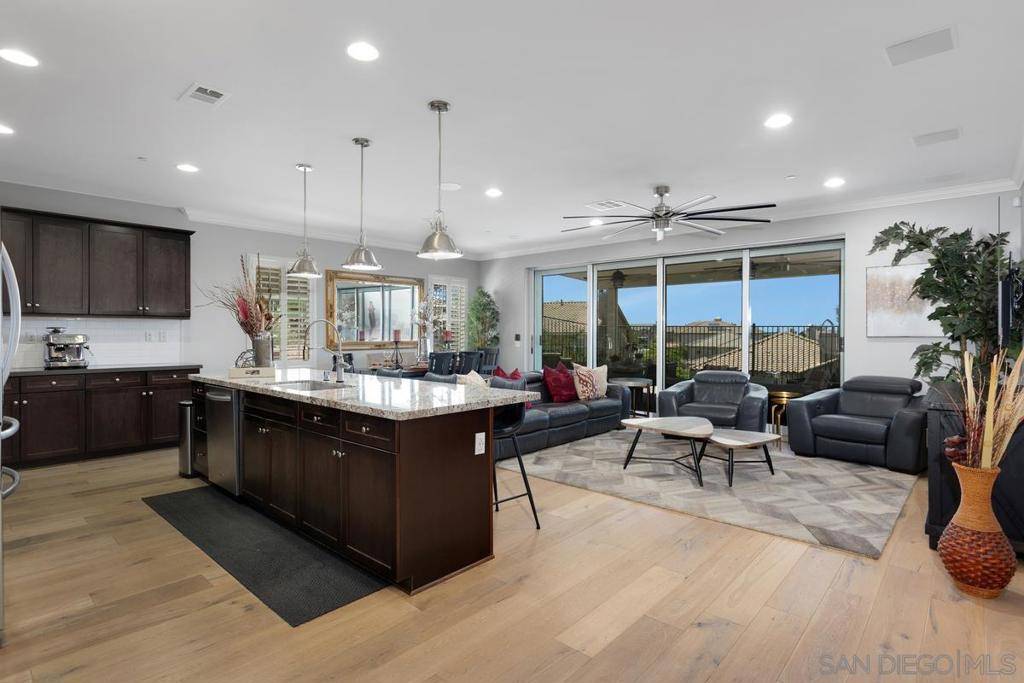 San Marcos, CA 92069,1748 Avenida Regina
