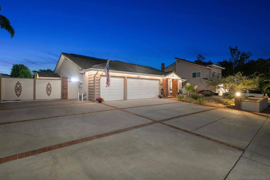 Poway, CA 92064,14665 Buckwood St.