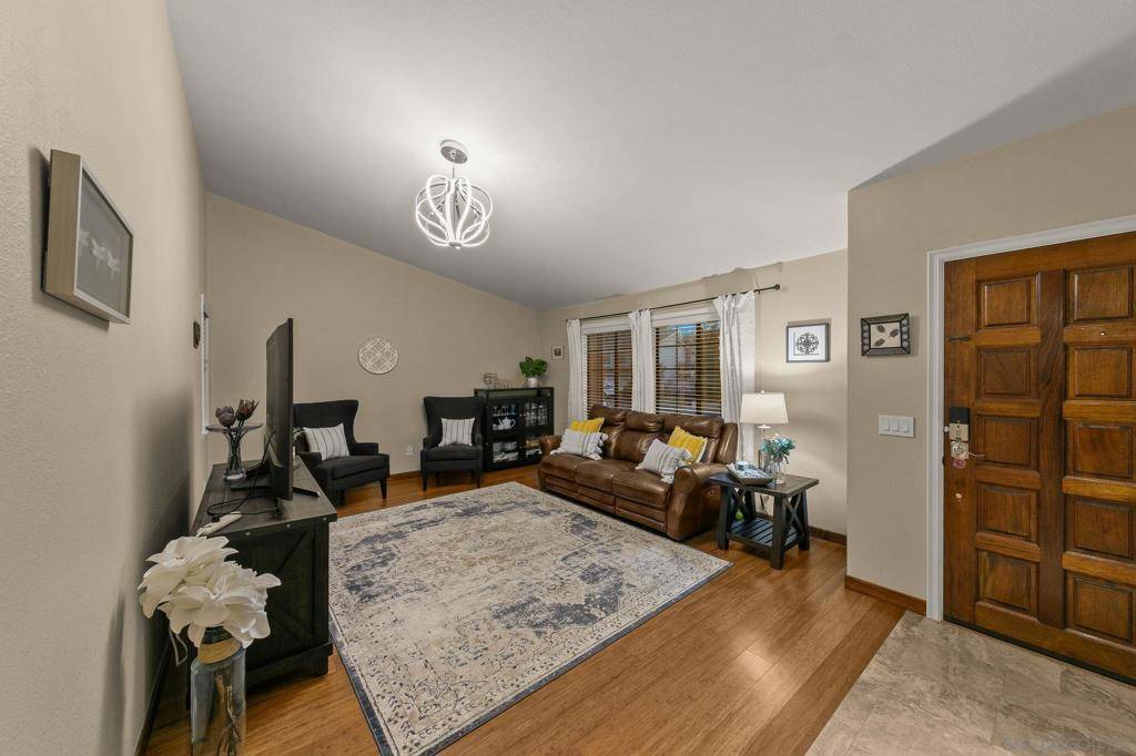 Poway, CA 92064,14665 Buckwood St.