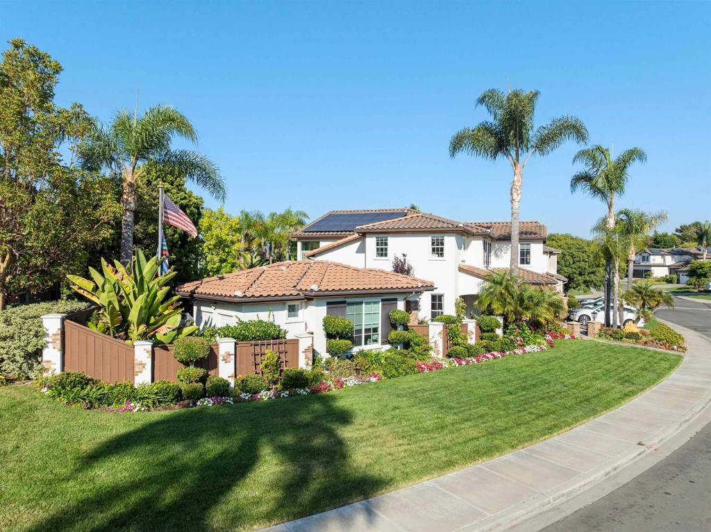 Carlsbad, CA 92009,3424 CAMINO ALEGRE