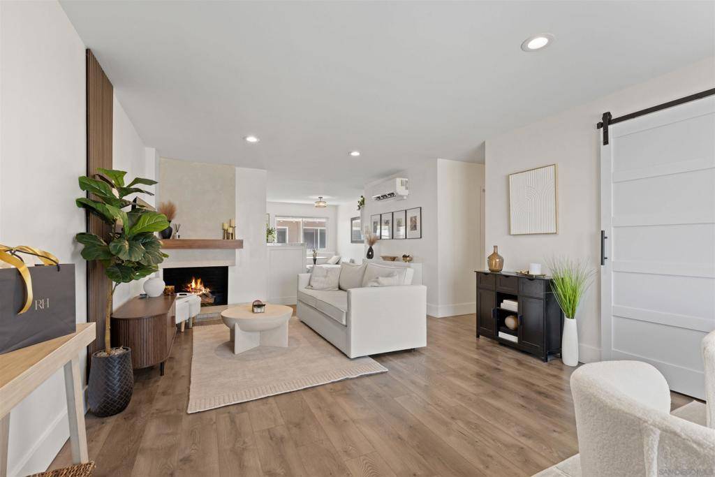 Newport Beach, CA 92660,1242 Rutland Road #12