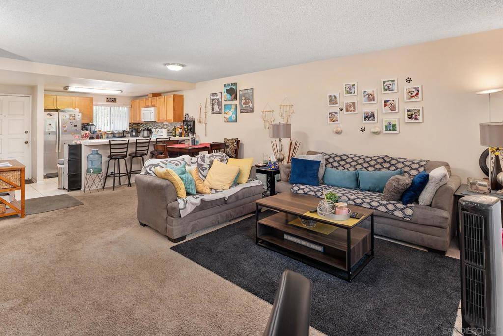 San Diego, CA 92119,8715 Lake Murray Blvd #7