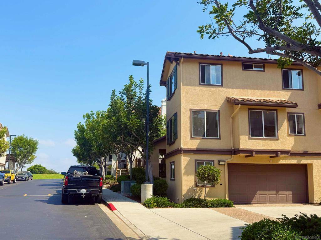 San Diego, CA 92121,10140 Wateridge Cir #124