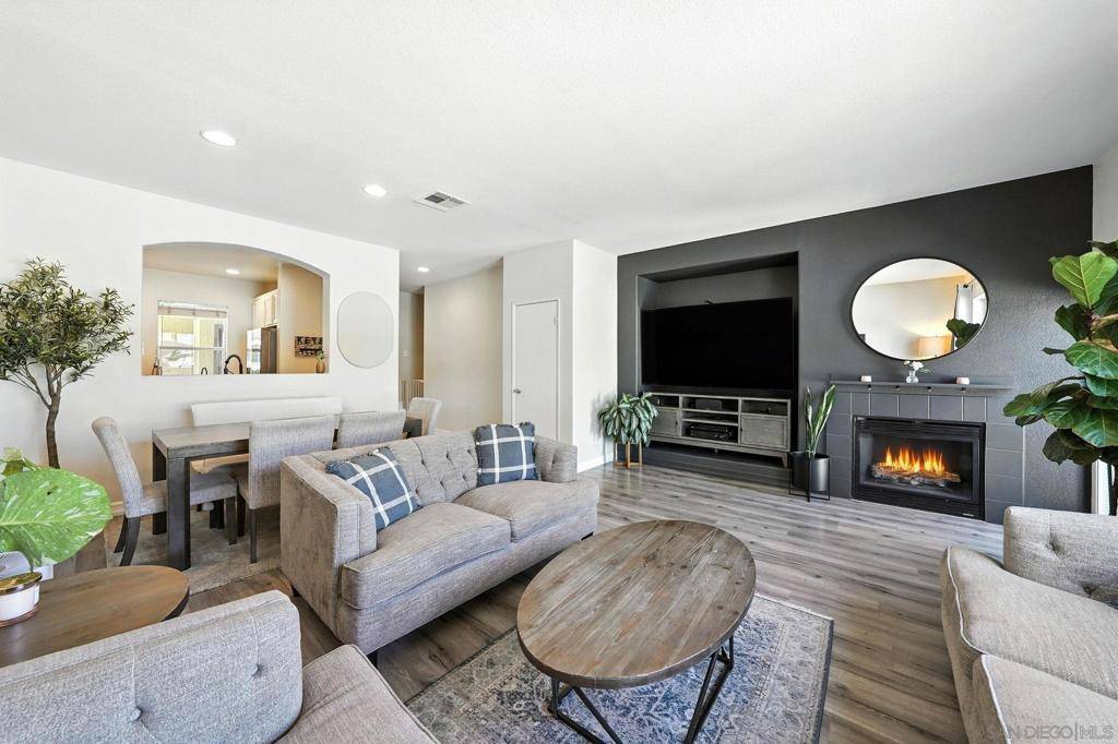 Chula Vista, CA 91915,1227 Cabezas Cove #4