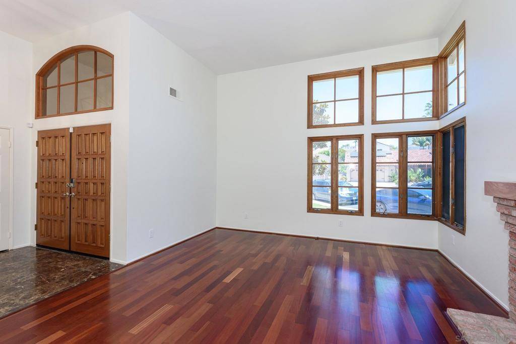 San Diego, CA 92128,18534 Wessex Street