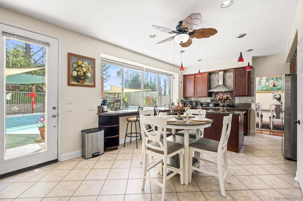 Oceanside, CA 92056,1313 Paseo Hermosa