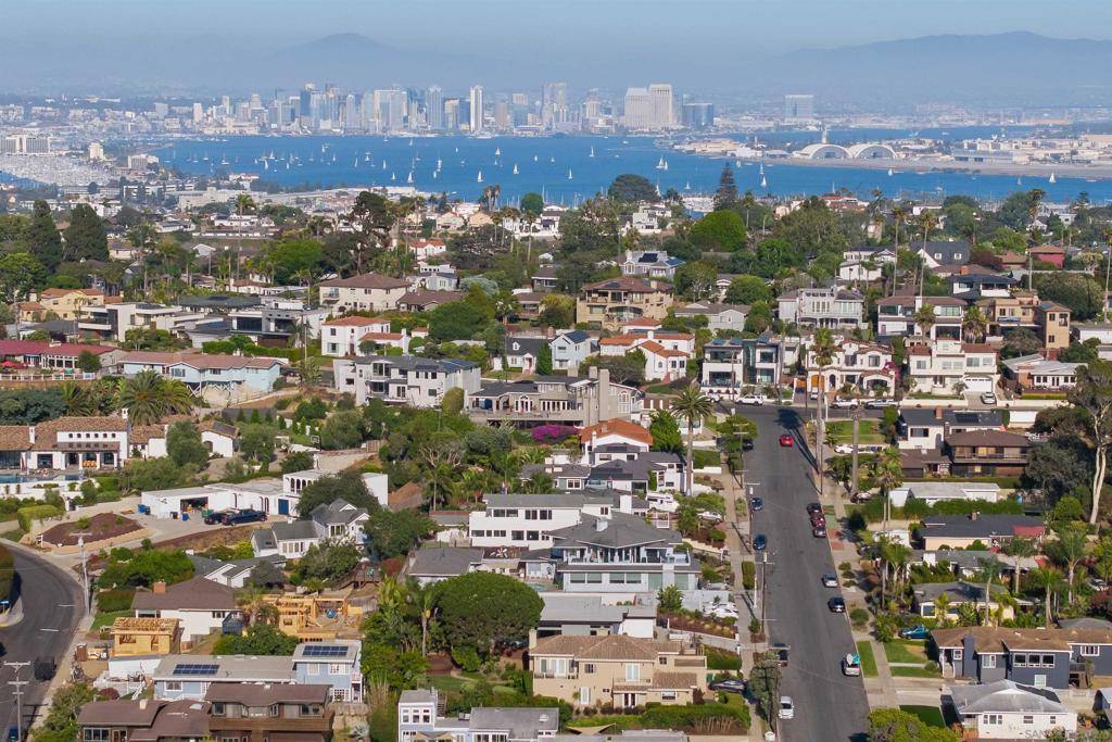 San Diego, CA 92107,4328 Piedmont Dr