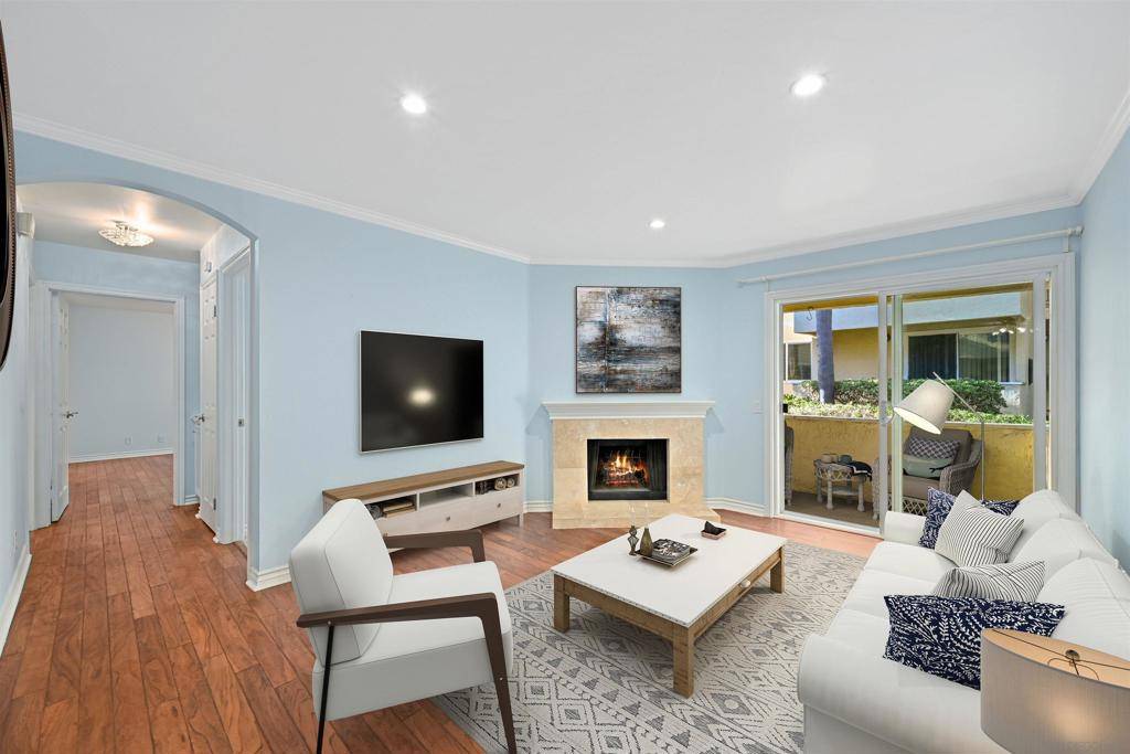 San Diego, CA 92131,9939 Erma Rd #101