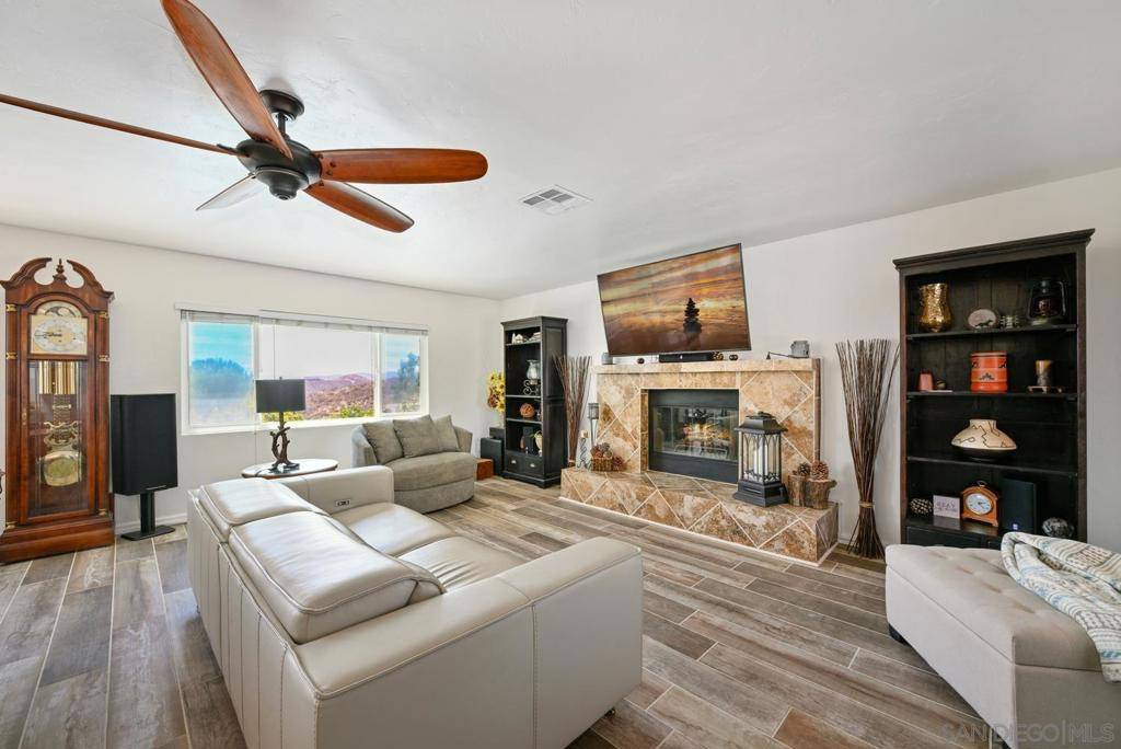 Lakeside, CA 92040,Address not disclosed