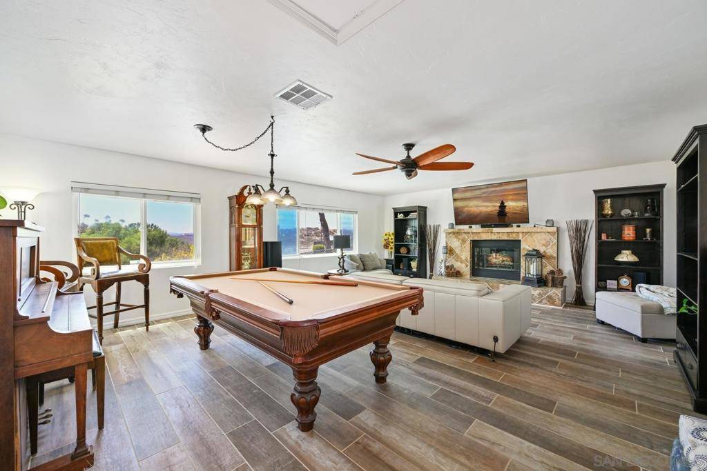 Lakeside, CA 92040,11609 Sunset Knolls Rd
