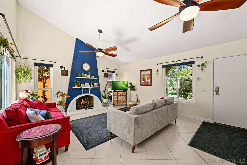 Oceanside, CA 92058,3581 Coconut Way