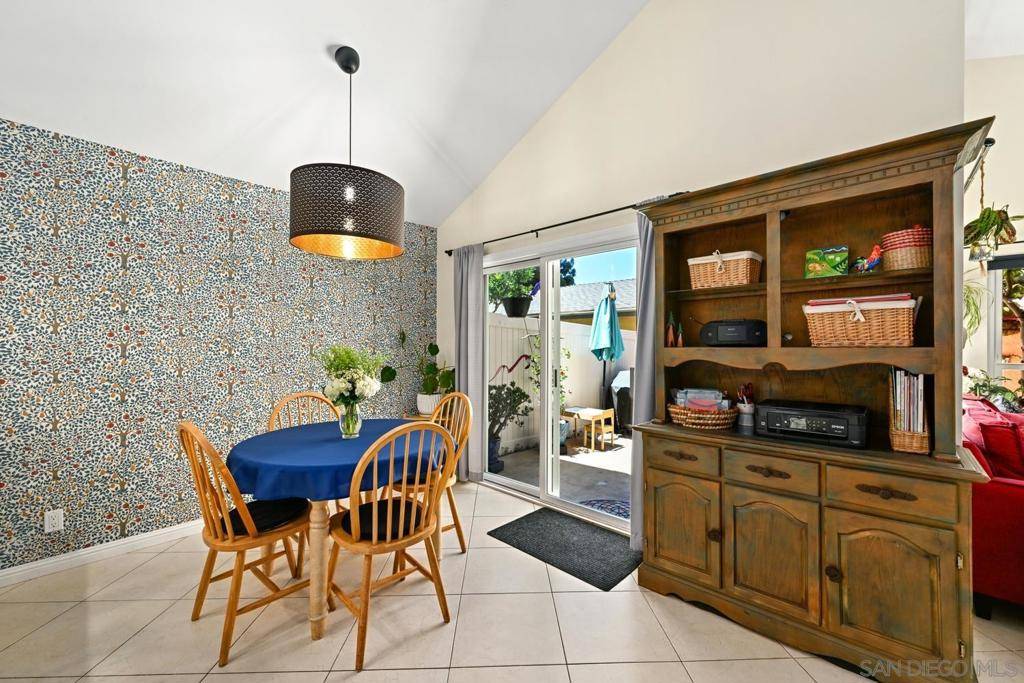 Oceanside, CA 92058,3581 Coconut Way