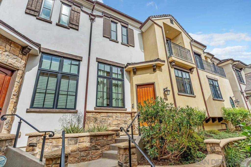 La Jolla, CA 92037,726 Silver Street