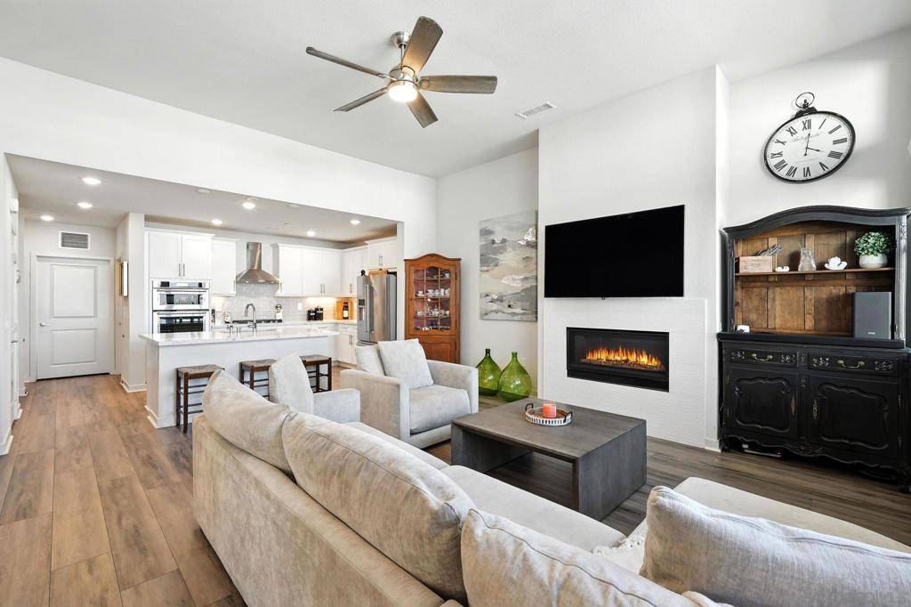 Chula Vista, CA 91915,3001 Bravo Loop #4