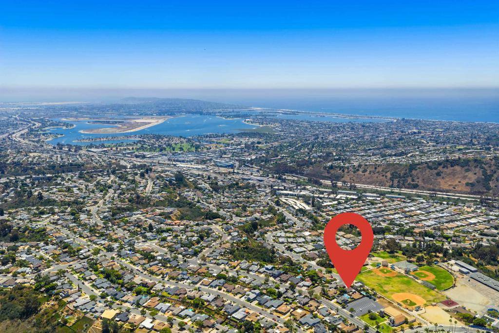 San Diego, CA 92117,3380 Moraga Court
