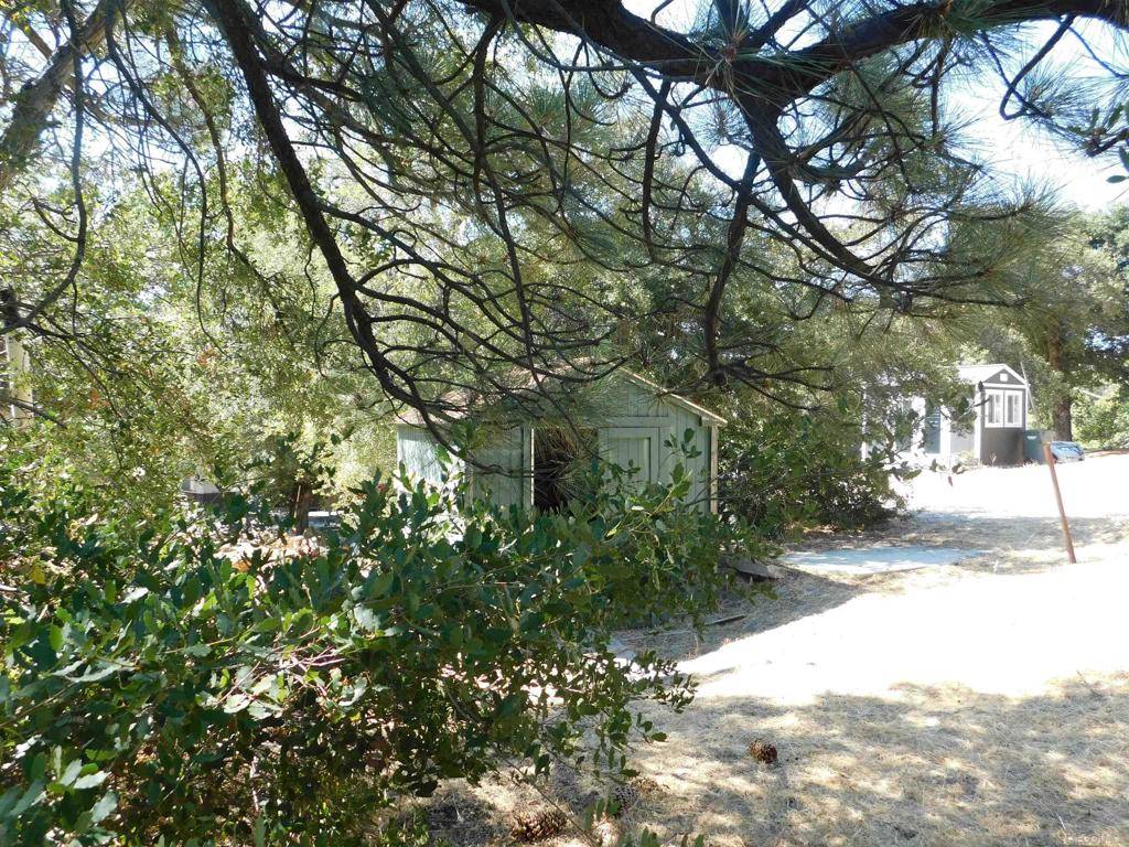 Julian, CA 92036,1761 Whispering Pines Dr.