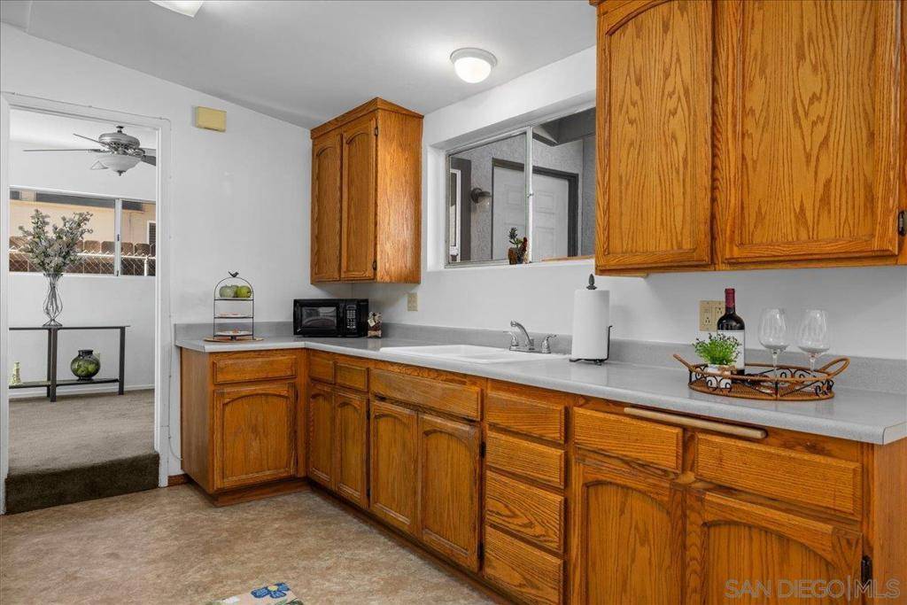 Poway, CA 92064,13752 Frame Rd