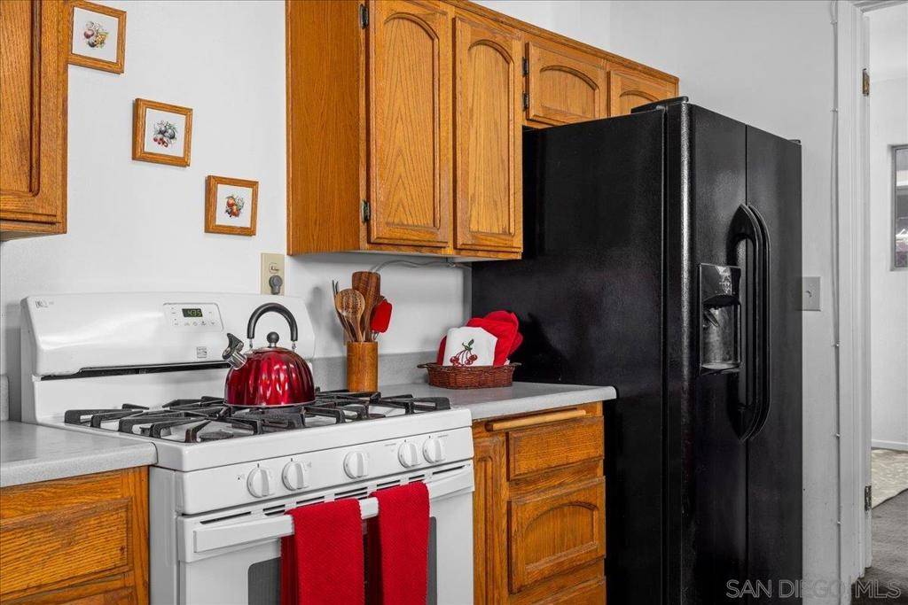 Poway, CA 92064,13752 Frame Rd