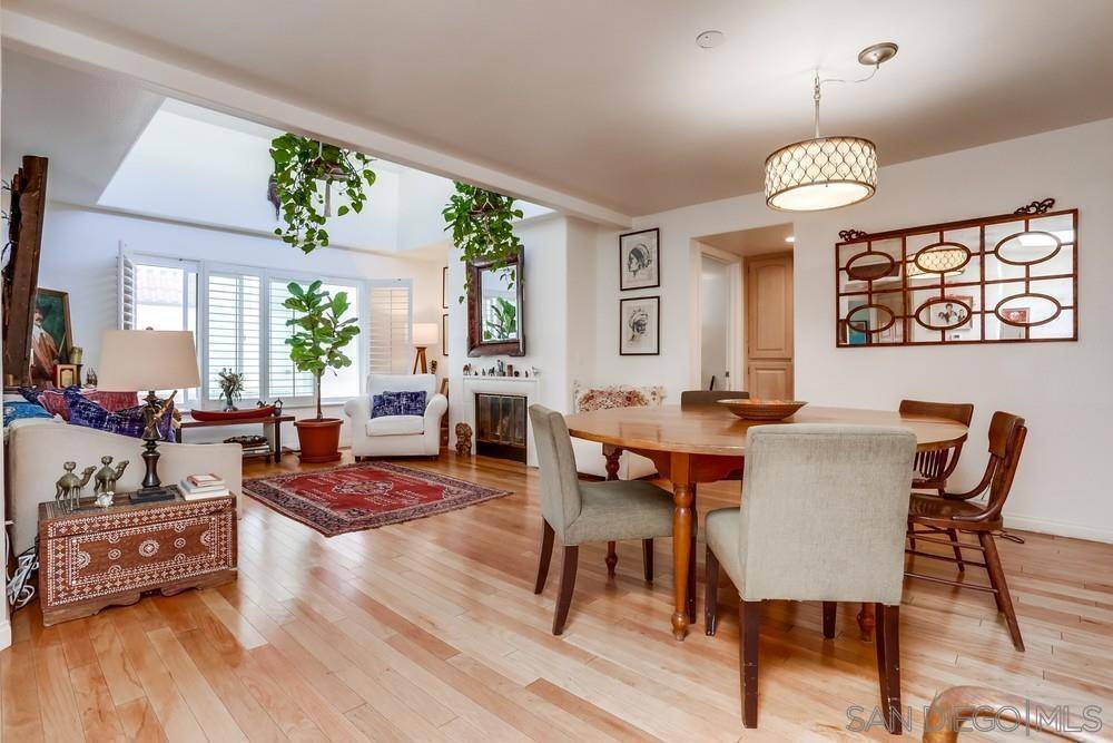 La Jolla, CA 92037,7560 Eads Ave #12