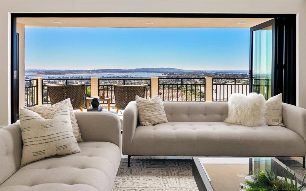 San Diego, CA 92109,2481 La Marque St