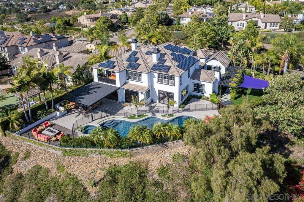 Carlsbad, CA 92009,7651 Sitio Manana