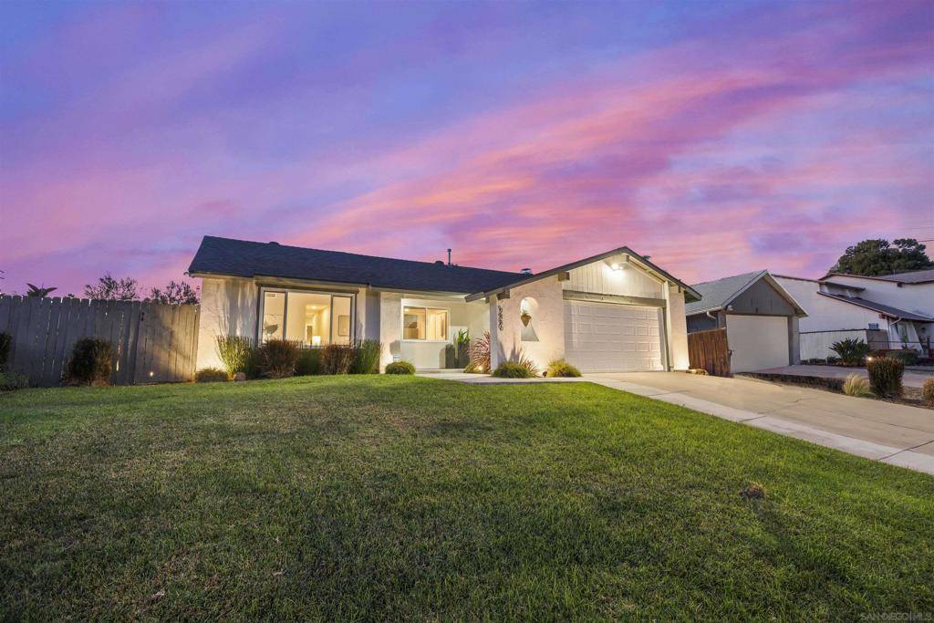 Spring Valley, CA 91977,9480 Avenida Acero