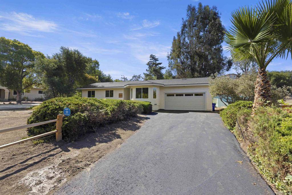 Vista, CA 92084,1217 Monte Vista Dr