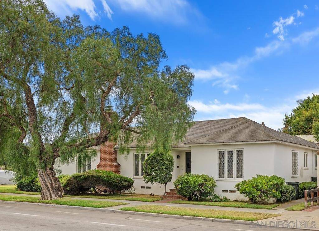 Coronado, CA 92118,820 10Th St