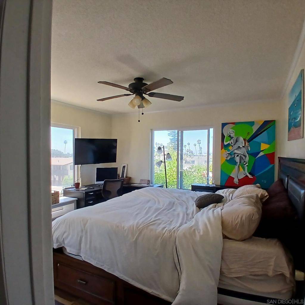 San Diego, CA 92107,1641 Sunset Cliffs Blvd