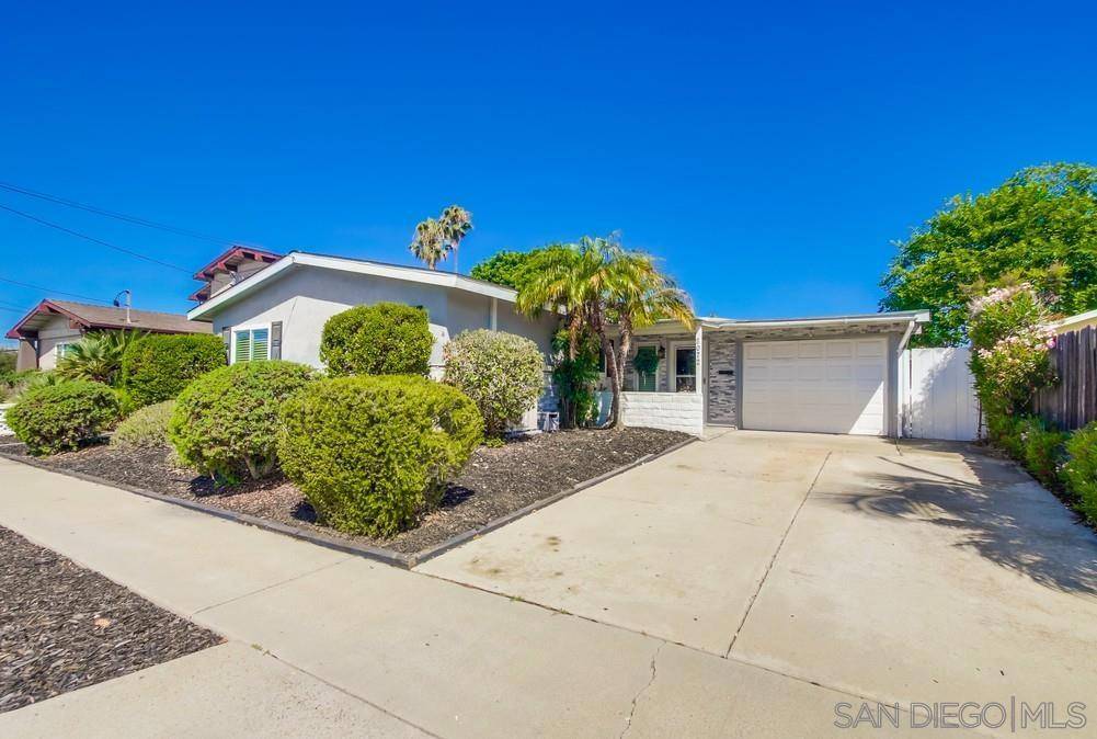 San Diego, CA 92117,5072 Acuna Street