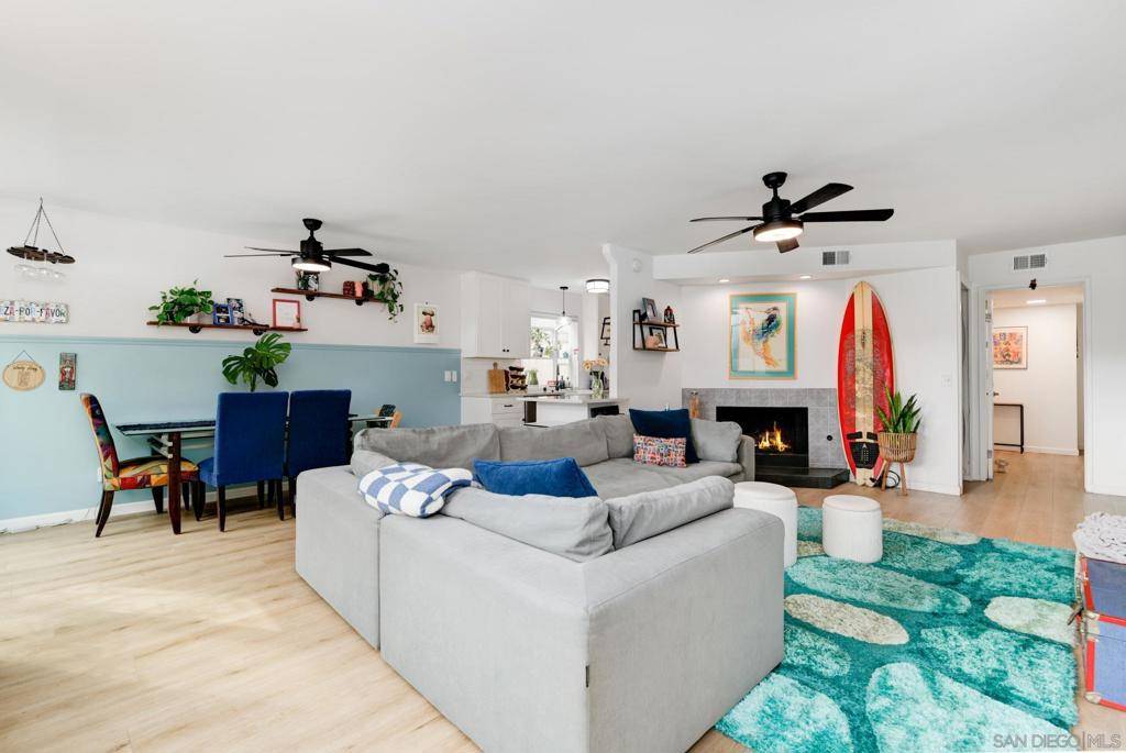 San Diego, CA 92110,3851 Basilone St #2