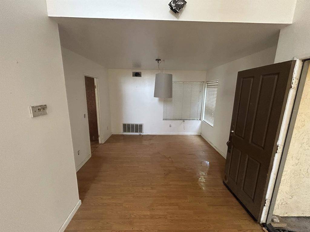 Chula Vista, CA 91913,678 Rue Avallon