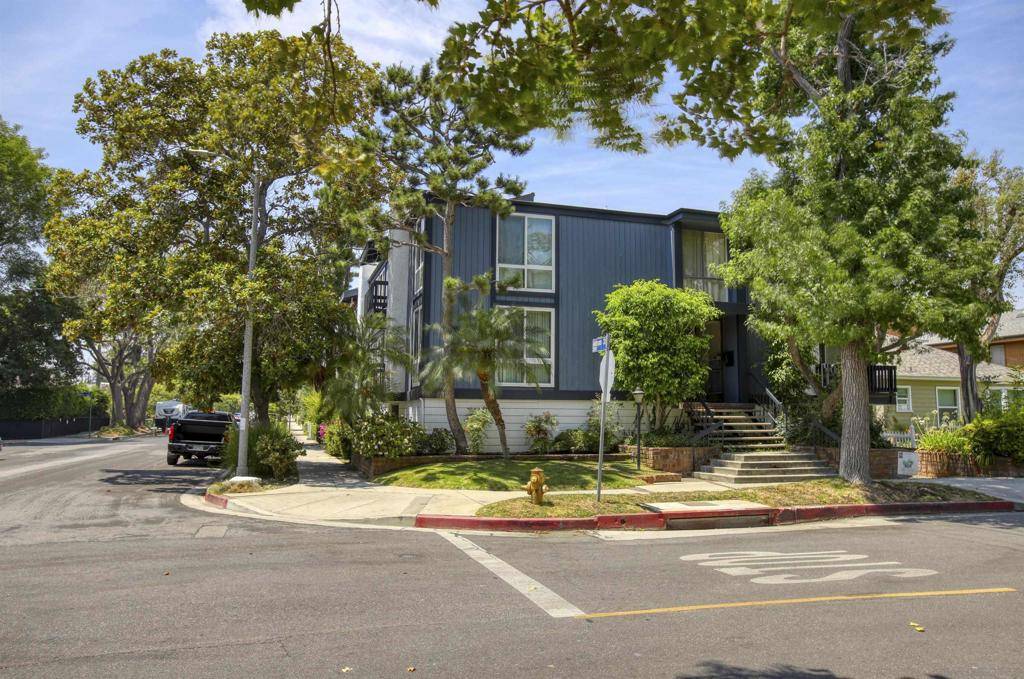North Hollywood, CA 91601,5003 Westpark Dr. #203