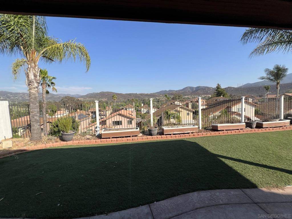 El Cajon, CA 92019,2377 Congressional Drive