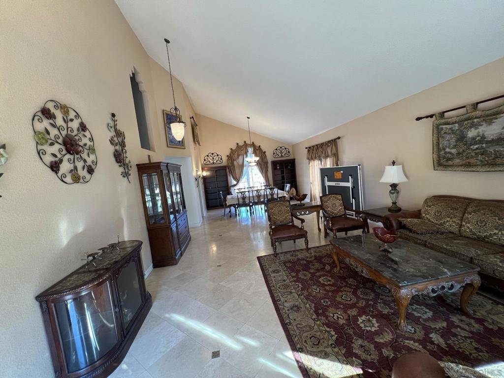 El Cajon, CA 92019,2377 Congressional Drive