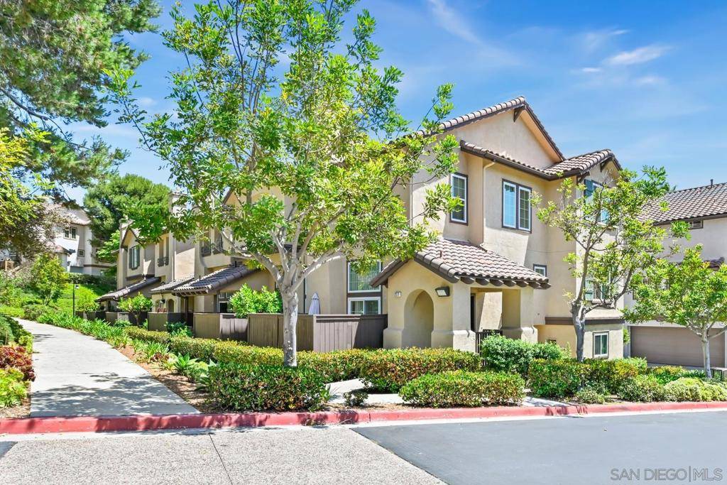 San Diego, CA 92121,10318 Wateridge Cir #278