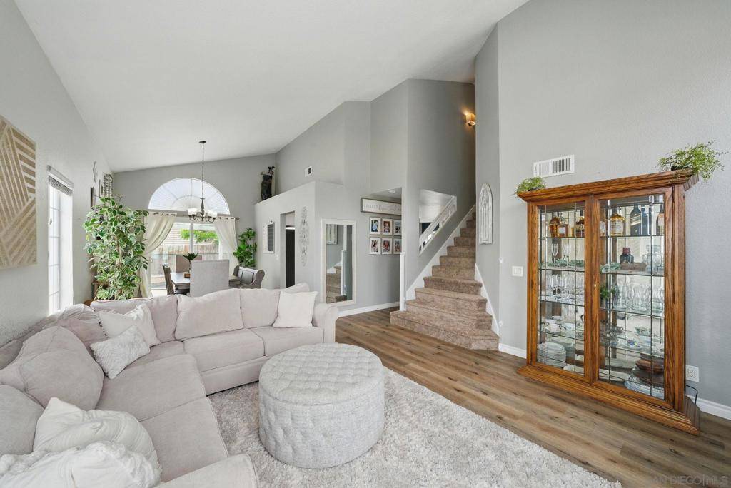 Alpine, CA 91901,1595 Bay Meadows Dr