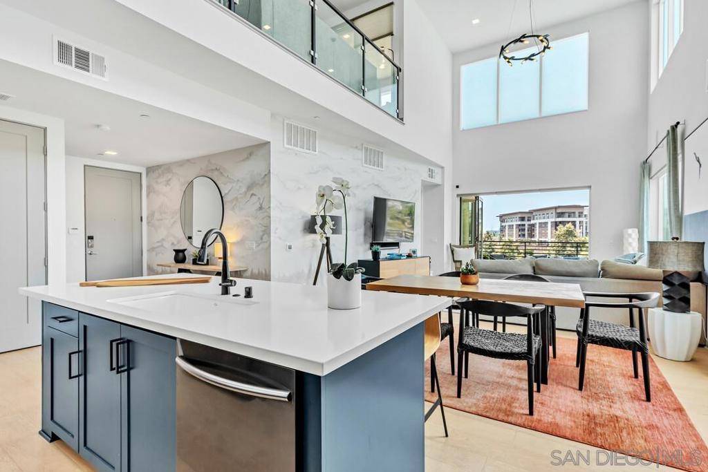 San Diego, CA 92108,2460 Community Lane #8