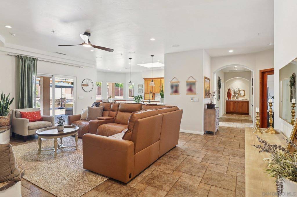 Ramona, CA 92065,16112 Arena Drive