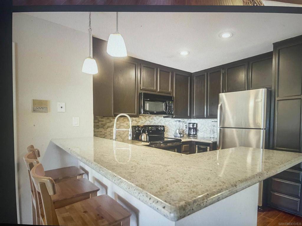 San Diego, CA 92110,5605 Friars Road #274