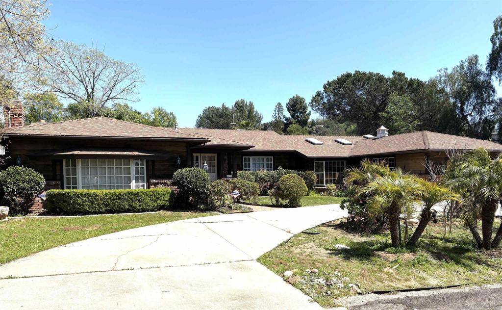 La Mesa, CA 91941,4431 Shade Rd