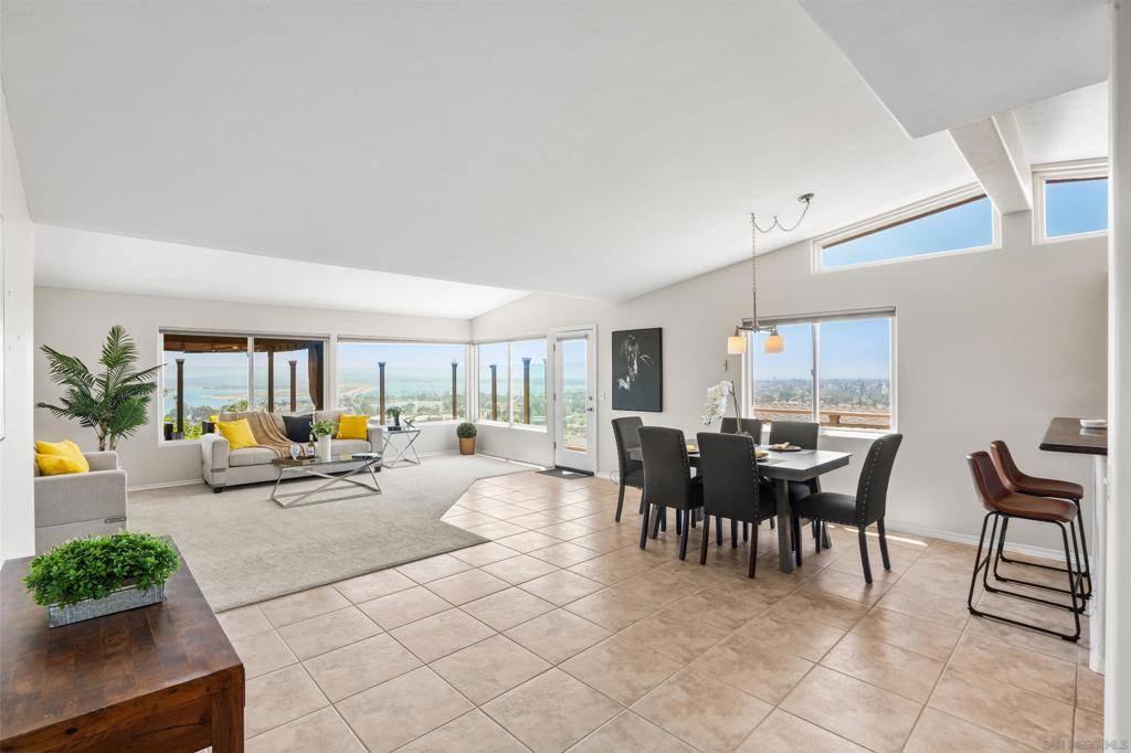 San Diego, CA 92117,3539 Mount Laurence Dr