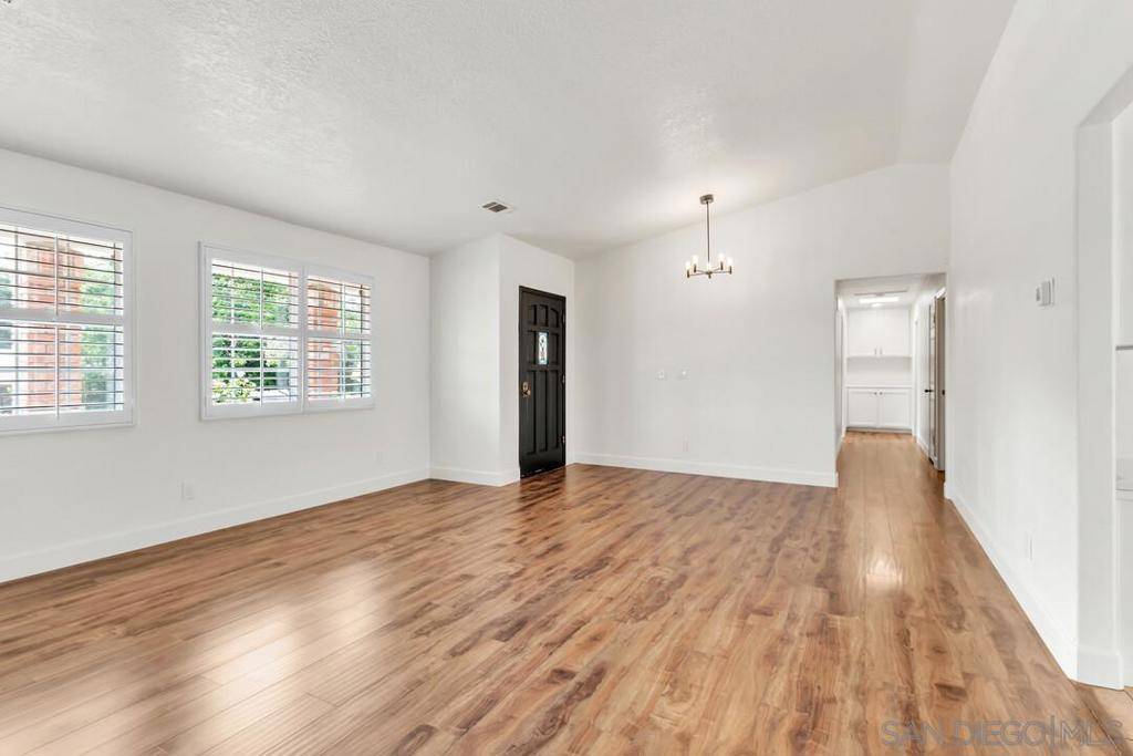 Ramona, CA 92065,16203 Scarbery Rd