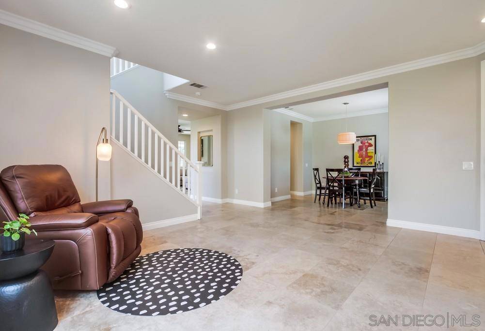 San Marcos, CA 92078,425 Camino Hermoso