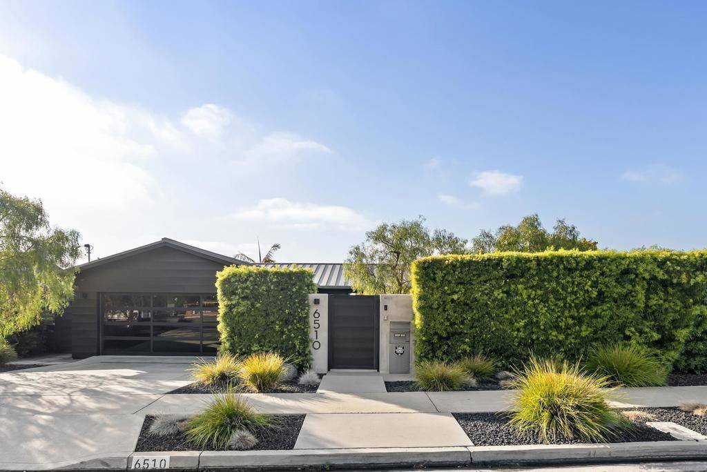 La Jolla, CA 92037,6510 Avenida Manana