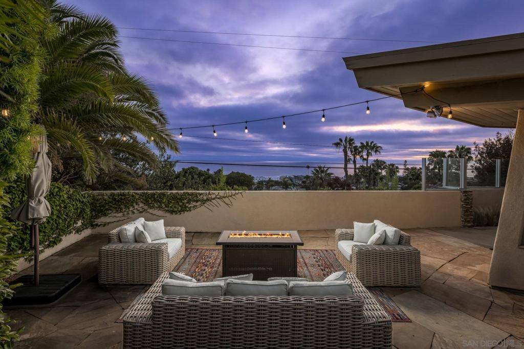 Del Mar, CA 92014,1722 Seaview Ave